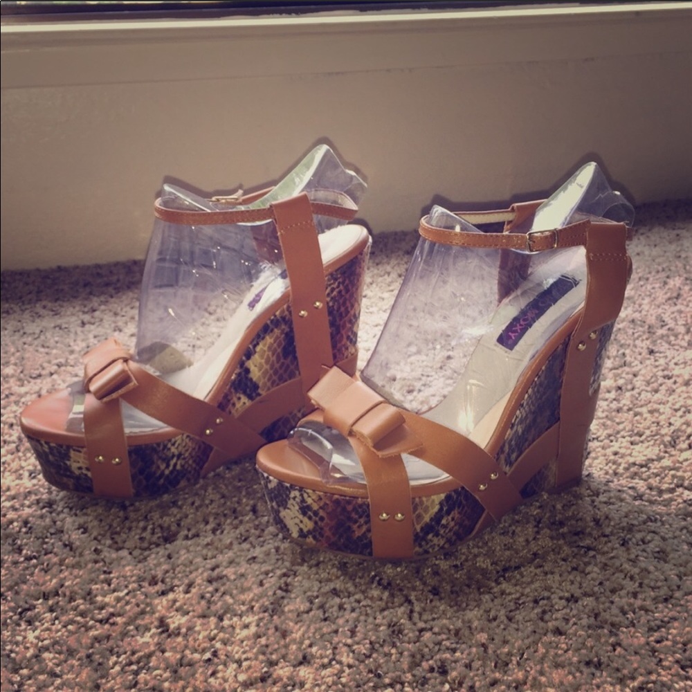 Moxie Mojo wedge shoes.